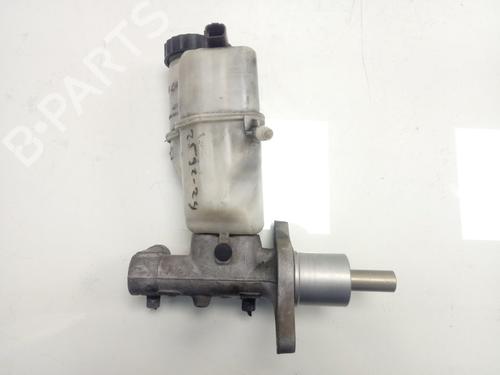 Used Brake master cylinder PEUGEOT 508 I (8D_) 2.0 BlueHDi 150 (150 hp) 18864682