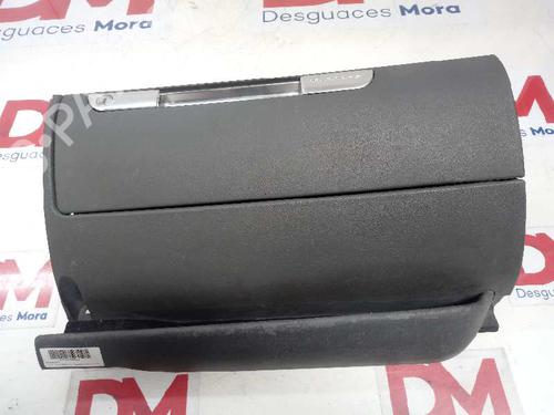 Used Glove box AUDI TT (8N3) 1.8 T quattro (224 hp) 30369737
