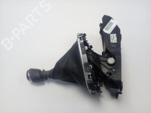 Gear lever RENAULT KADJAR (HA_, HL_)  | BP18529785M90 