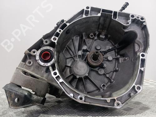 gearbox-nissan-juke-f16_-2019-36296738 main image