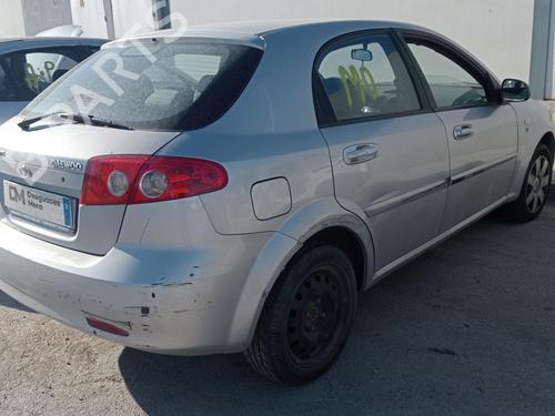 Guarda-lamas esquerdo DAEWOO LACETTI Hatchback (KLAN)  | BP26206257C41 