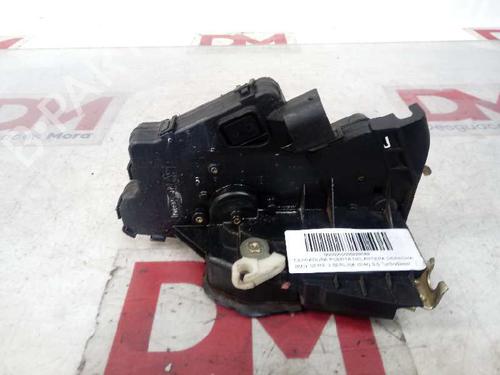 Used Front right lock BMW 3 (E46) 330 d (204 hp) 12837741
