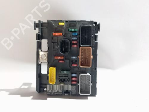 fuse-box-citroen-c4-i-lc_-2004-2005-2006-2007-2008-2009-2010-2011-2012-2013-2014-37238951 main image