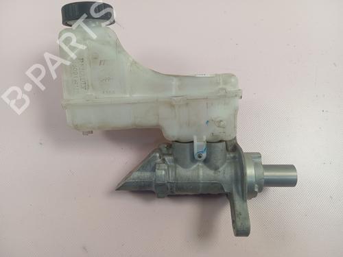 Used Brake master cylinder RENAULT MEGANE IV Hatchback (B9A/M/N_) [2015-2025]  21016429
