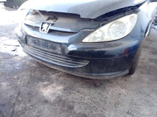 Used Front bumper PEUGEOT 307 CC (3B) 2.0 16V (136 hp) 15559863