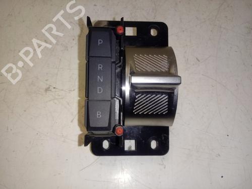Used Gear lever PEUGEOT 308 III (FB_, FH_, FP_, F3_, FM_) [2021-2025]  19261393