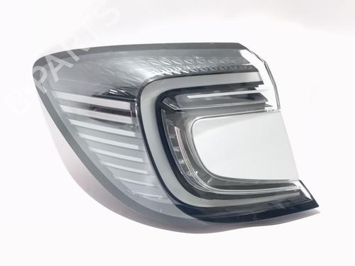 Used Left taillight Left taillight RENAULT CAPTUR II (HF_) E-TECH 160 (160 hp) 39994147 39994147