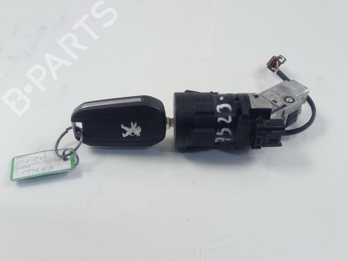 Used Other PEUGEOT RIFTER [2018-2025]  17156317