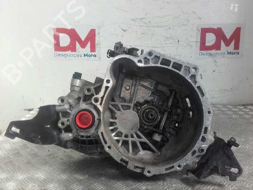 Used Gearbox KIA CERATO I Saloon (LD) 2.0 (143 hp) 12658263