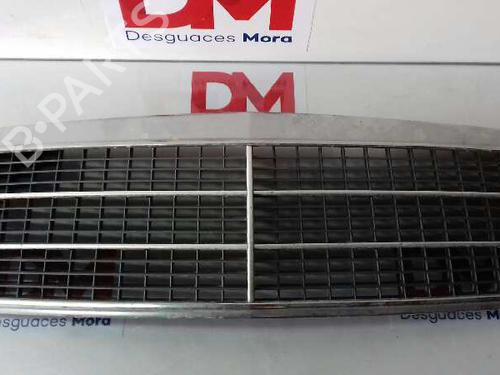 Grill MERCEDES-BENZ E-CLASS (W210) E 320 (210.055) (220 hp) 13256754