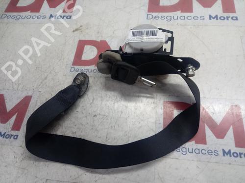 Used Front right seatbelt NISSAN NT400 CABSTAR (F24M) [2009-2025]  12675033