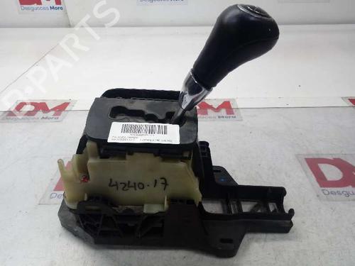 Used Gear lever MERCEDES-BENZ A-CLASS (W169) A 160 (169.031, 169.331) (95 hp) 12644171