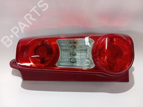 Used Right taillight PEUGEOT PARTNER Box Body/MPV (5_, G_) [1996-2025]  29011592