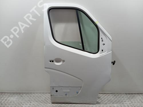 dr-hjre-fortil-renault-master-iii-van-fv-2010-36050282 main image