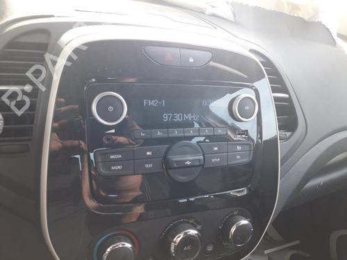 Bilradio RENAULT CAPTUR I (J5_, H5_) [2013-2025]  15290042
