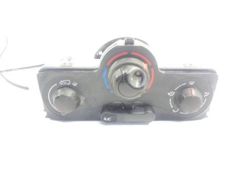 Used Climate control RENAULT KANGOO / GRAND KANGOO II (KW0/1_) [2008-2025]  19097469