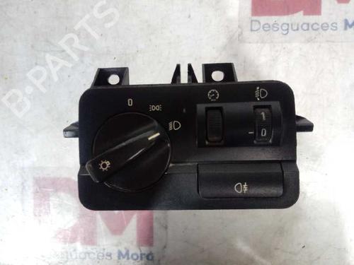Used Headlight switch BMW 3 (E46) 320 d (136 hp) 12838196