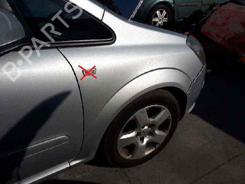Used Right front fenders Right front fenders 37068245 37068245