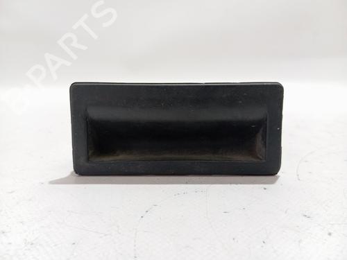 Used Tailgate handle AUDI A5 (8T3) 2.0 TDI quattro (190 hp) 27480052