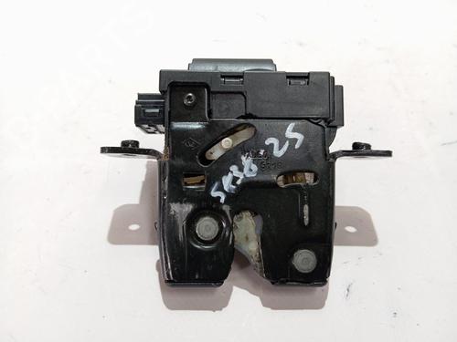 Used Tailgate lock NISSAN QASHQAI I (J10, NJ10) [2006-2015]  30375180