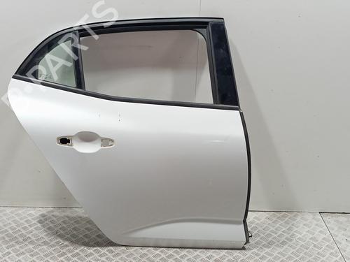 right-rear-door-renault-megane-iv-hatchback-b9amn_-2015-39527097 main image