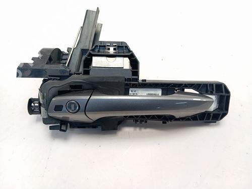 Used Front left exterior door handle MERCEDES-BENZ GLA-CLASS (X156) [2013-2022]  22769723