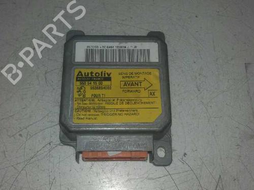 Used ECU airbags PEUGEOT 206 Saloon 1.4 (75 hp) 13578183