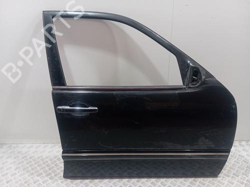 Used Right front door Right front door 38284821 38284821