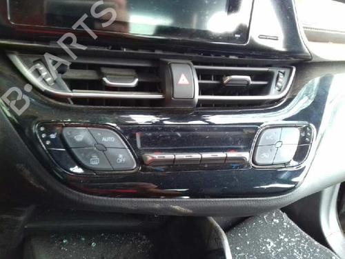 Used Climate control TOYOTA C-HR (_X1_) [2016-2025]  22779711