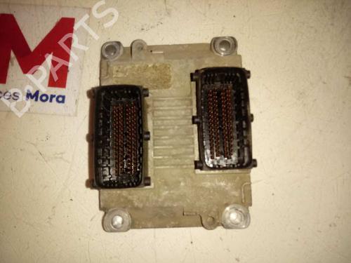 Used Engine control unit (ECU) FIAT PUNTO (188_) 1.2 16V 80 (188.233, .235, .253, .255, .333, .353, .639,... (80 hp) 12648701
