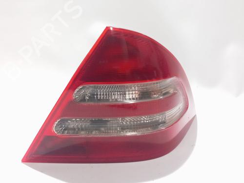 right-taillight-mercedes-benz-c-class-w203-2000-2001-2002-2003-2004-2005-2006-2007-33173205 main image