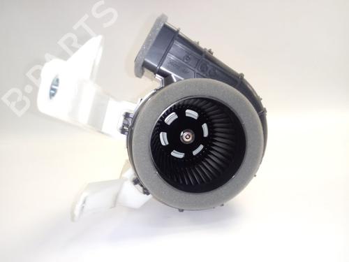Used Heater blower motor TOYOTA YARIS CROSS (MXP_) [2020-2025]  19063204
