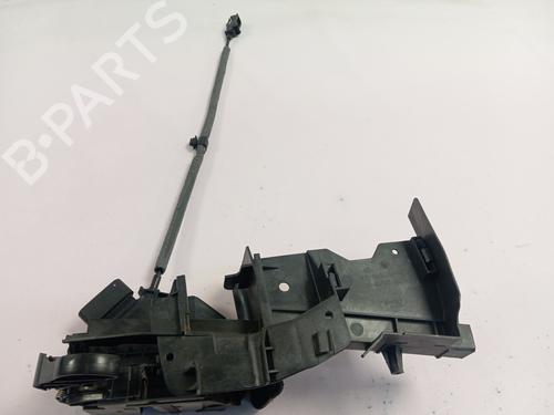 Højre bagtil lås FORD FOCUS III 1.0 EcoBoost (125 hp) 32505529