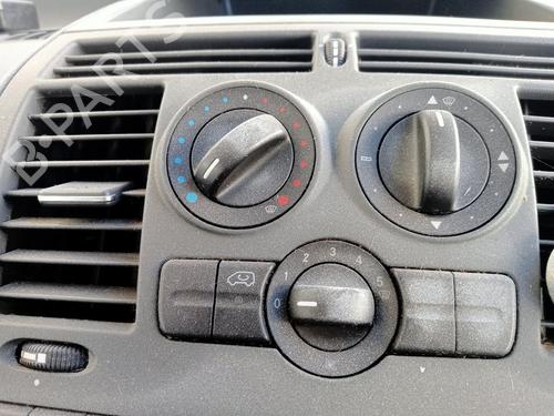 Used Climate control MERCEDES-BENZ VITO / MIXTO Van (W639) [2003-2025]  16565527