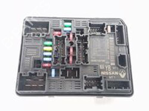 Radiateur VW TRANSPORTER T4 Bus (70B, 70C, 7DB, 7DK, 70J, 70K, 7DC, 7DJ) [1990-2004]  30748037