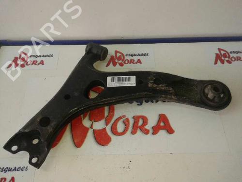 Used Right front suspension arm TOYOTA CELICA Coupe (_T23_) 1.8 16V VT-i (ZZT230_, ZZT230) (143 hp) 12838164