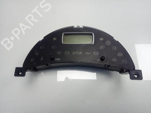 Used Display monitor PEUGEOT 807 (EB_) [2002-2025]  16653158