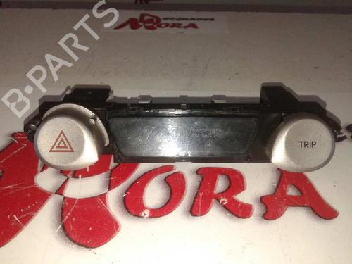 Used Warning switch HYUNDAI i20 I (PB, PBT) [2008-2015]  12676816