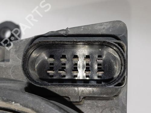 Left headlight VW POLO IV (9N_, 9A_)  | BP28537652C28