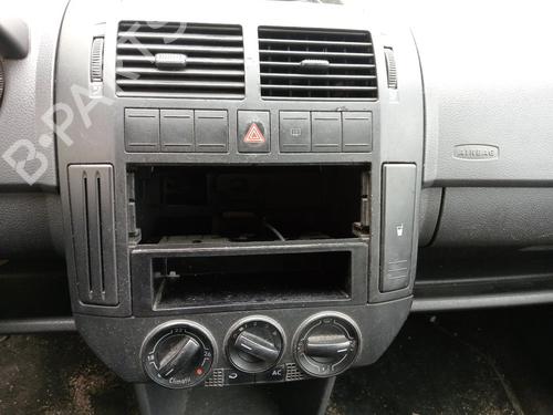 Instrument cluster VW POLO IV (9N_, 9A_) | BP21220568C47