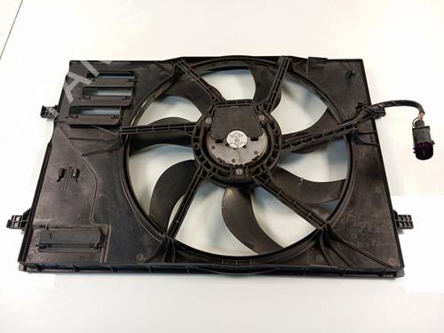 Used Radiator fan SEAT LEON (5F1) [2012-2021]  20649679
