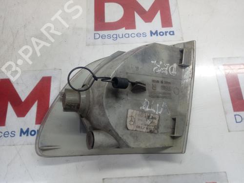 Used Right front indicator MERCEDES-BENZ V-CLASS (638/2) V 220 CDI (638.294) (122 hp) 30372634