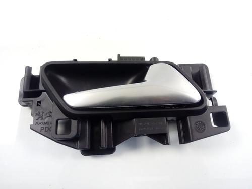 Used Front right interior door handle OPEL CORSA F (P2JO) [2019-2025]  16996428