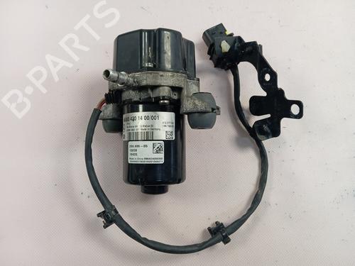 Pompe à vide MERCEDES-BENZ GLA (H247) GLA 200 (247.787) (163 hp) 30914318