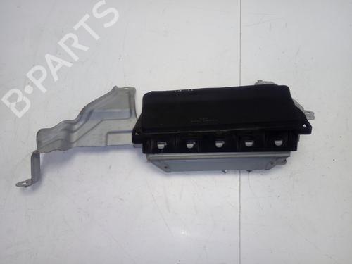 Used Knee airbag TOYOTA LAND CRUISER PRADO (_J15_) 3.0 D-4D (KDJ155_, KDJ150_, KDJ150R, KDJ155R) (190 hp) 16846325