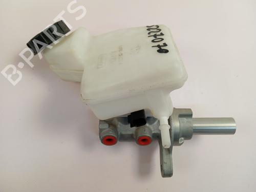 Used Brake master cylinder Brake master cylinder FORD PUMA (J2K, CF7) [2019-2026] 34125753 34125753