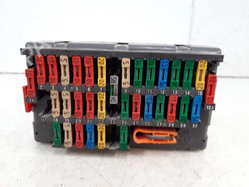Used Fuse box PEUGEOT 406 (8B) 2.0 HDI 110 (109 hp) 12667853