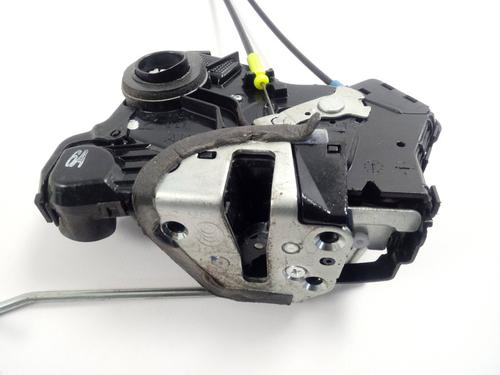 Used Front left lock TOYOTA AVENSIS Saloon (_T27_) [2008-2018]  18656325