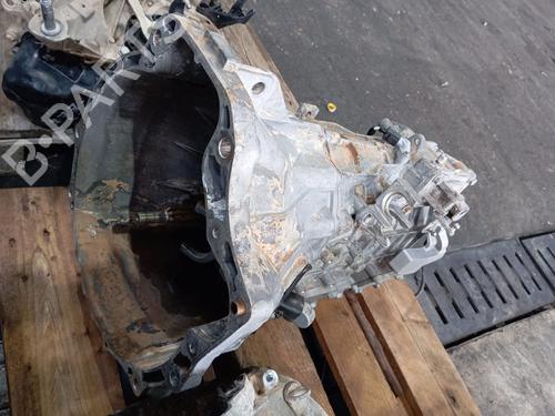 Używane Skrzynia biegów IVECO DAILY VI Van [2014-2026]  32352500