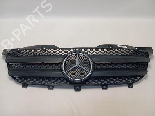 Used Grille MERCEDES-BENZ SPRINTER 3,5-t Van (B906) 319 CDI / BlueTEC (906.631, 906.633, 906.635, 906.637) (190 hp) 26961289